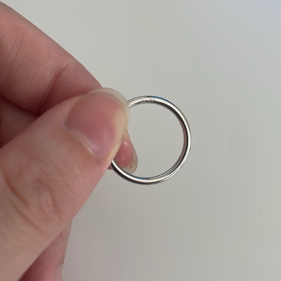 18k white gold band - Picture 3 of 5